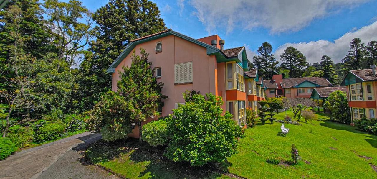 Duplex Floresta Negra - Sua Base Perfeita Em Gramado! Otima Localizacao Lagonegro 500M - 02 Quartos E 02 Banheiros Para Familia Em Condominio Fechad0, Cozinha Completa Com Garagem E Portaria 24H Екстер'єр фото